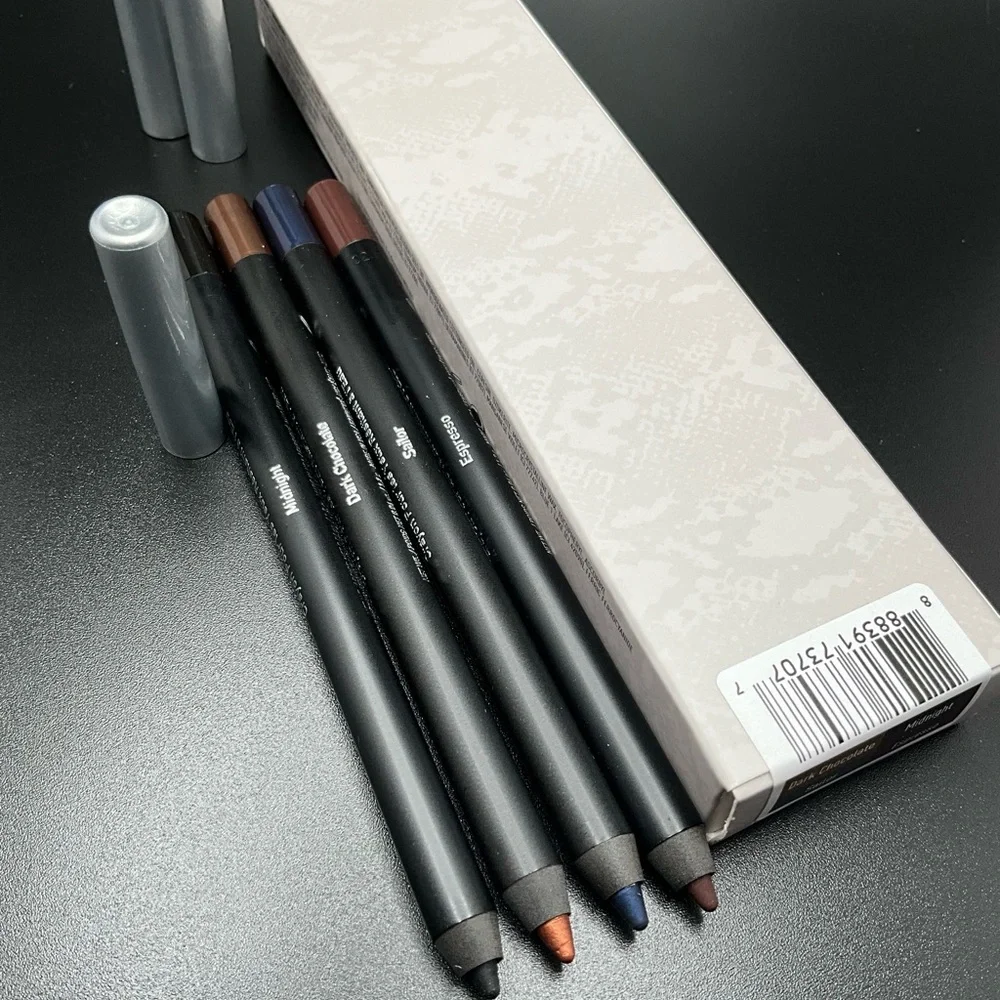 Mally evercolor starlight eyeliner 4 piece set with MALLY SHARPENER